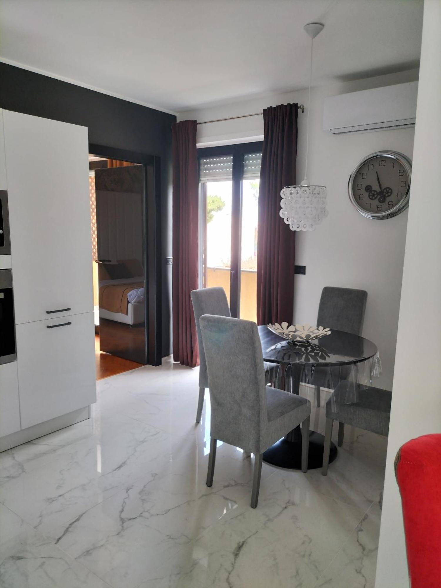 הוילה מונופולי Casa Tra Borgo E Mare מראה חיצוני תמונה