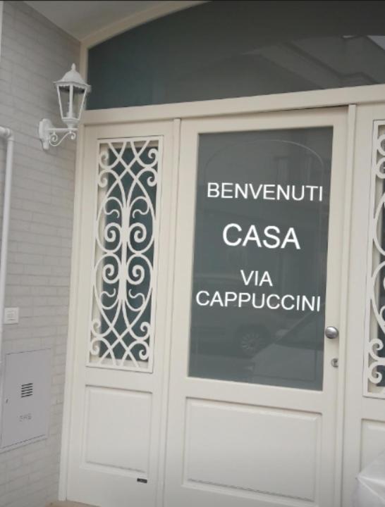 הוילה מונופולי Casa Tra Borgo E Mare מראה חיצוני תמונה