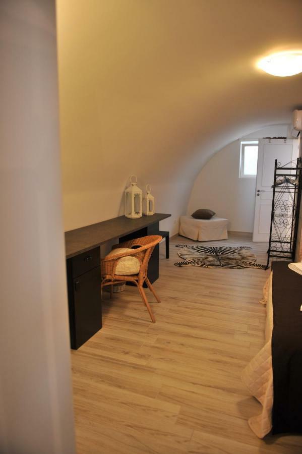 הוילה מונופולי Casa Tra Borgo E Mare מראה חיצוני תמונה